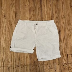 Eileen Fisher White Flat Front Shorts